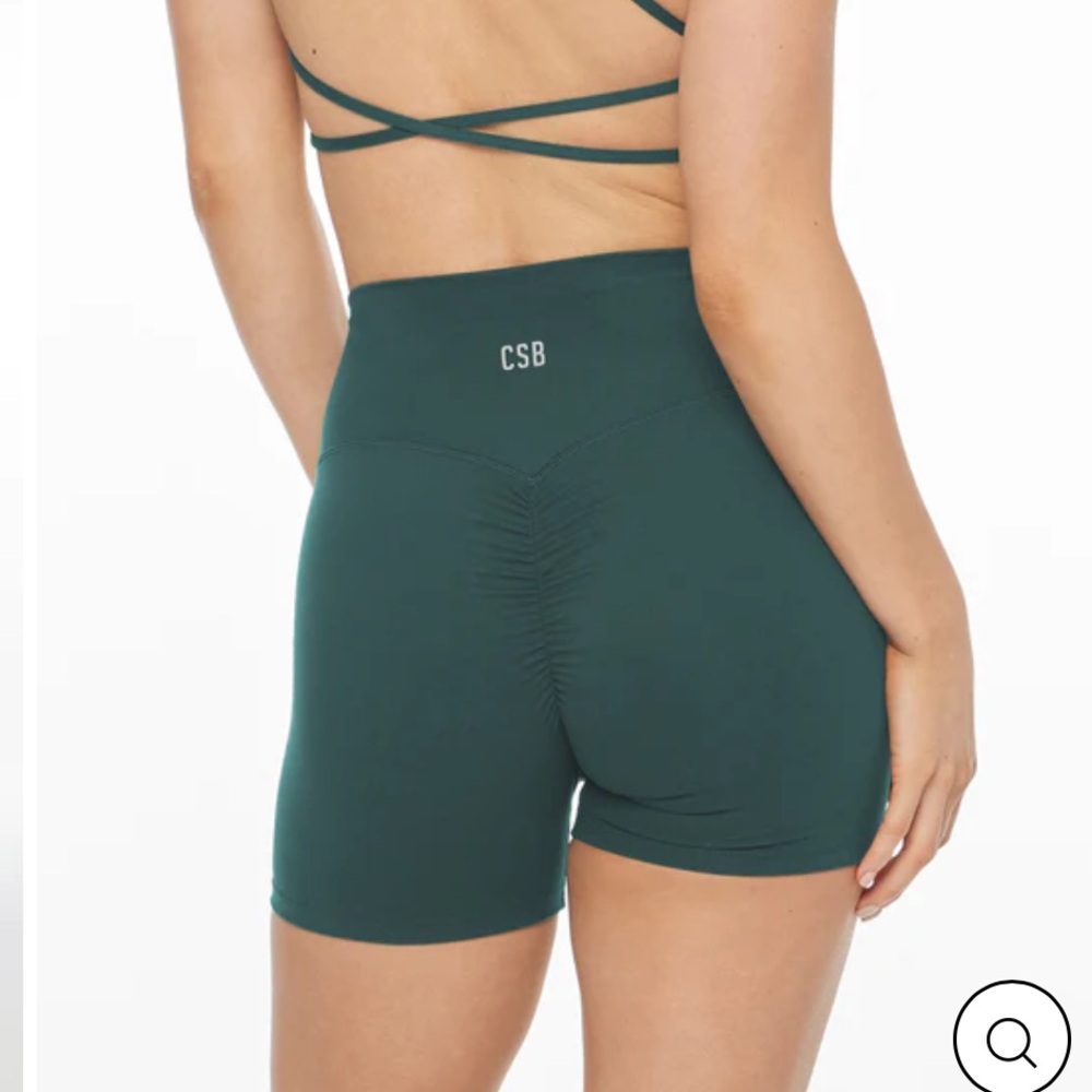 Crop Shop Boutique Freedom Scrunch 4” Short